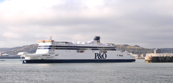 P&O FERRIES SUPPORTS FREIGHT DRIVERS WITH FREE FOOD, DISCOUNTS AND CABIN UPGRADES