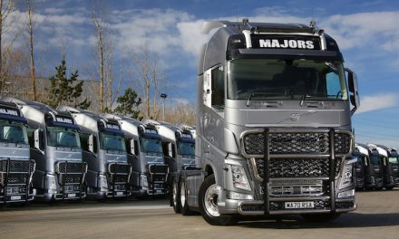 VOLVO SUPPLIES FIRST NEW TRUCKS TO MAJORS SERVICE