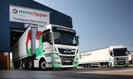 Miniclipper Logistics celebrates opening its new £5.5m 4.5-acre distribution and logistics centre in Dunstable