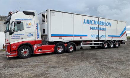 J Richardson Transport keeps costs down with hard working Ekeri trailer