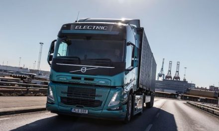 VOLVO  TRUCKS  HOSTS  ONLINE  EVENT  TO  SPEED  UP  THE  TRANSITION  TO   ELECTRIC TRUCKS