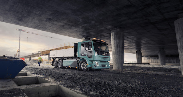 FOX GROUP FIRST IN THE UK FOR VOLVO FE ELECTRIC TIPPERS