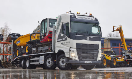 ARNOLD PLANT HIRE UPGRADES TO VOLVO FH GLOBETROTTER 8X2 RIGID