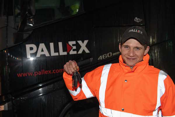 Pall-Ex’s Warehouse to Wheels scheme delivers first graduate to combat industry shortages