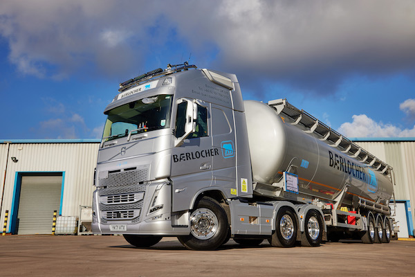 GLOWING RECOMMENDATIONS SEE HANSON LOGISTICS TAKE DELIVERY OF ITS FIRST VOLVO