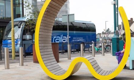 New RailAir coach service links Watford to Heathrow