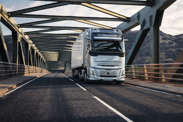 THE VOLVO FH AERO – A NEW BENCHMARK FOR ENERGY EFFICIENT HEAVY- DUTY TRUCKS