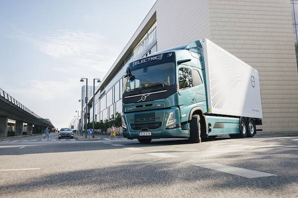 VOLVO LAUNCHES UPGRADED HEAVY-DUTY TRUCKS WITH INNOVATIONS FOR EFFICIENT AND SAFE TRUCKING