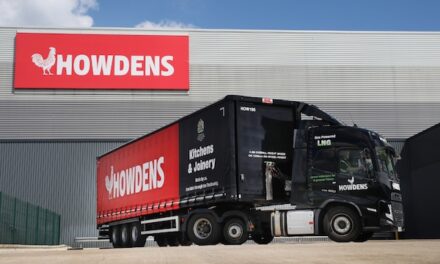 TIP Group supports Howdens with refurbishment of 400 trailers to support its sustainability credentials